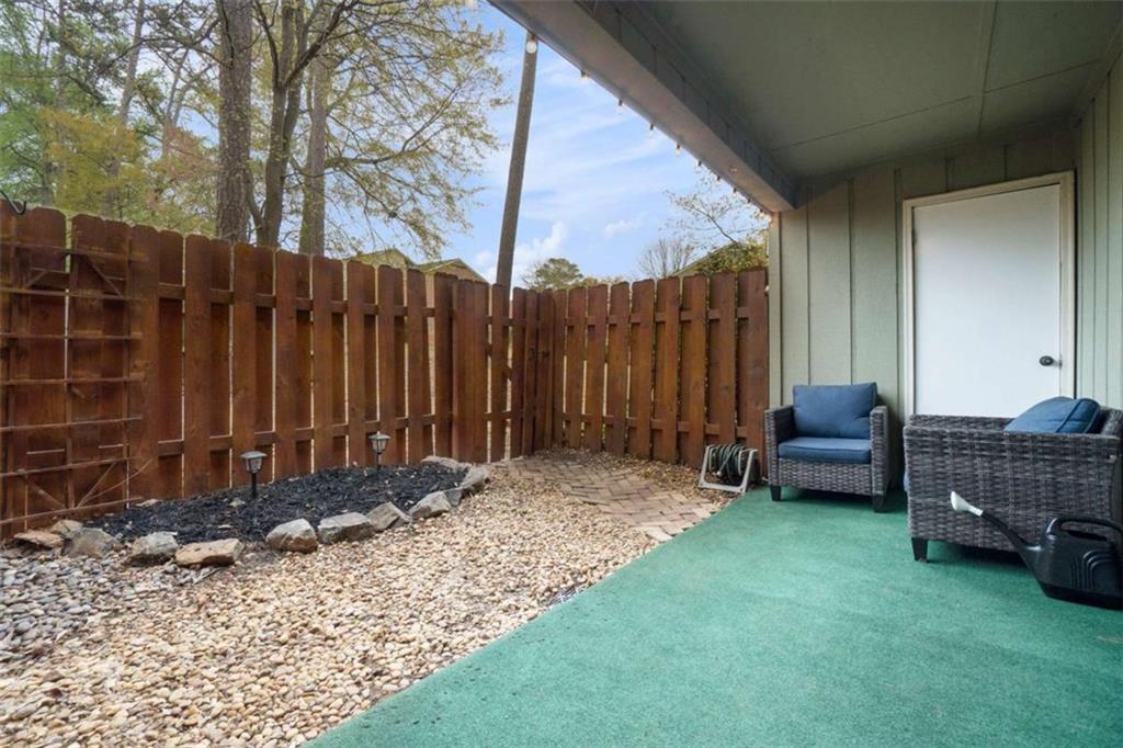 2112 Palmyra Drive, Marietta, Georgia image 15