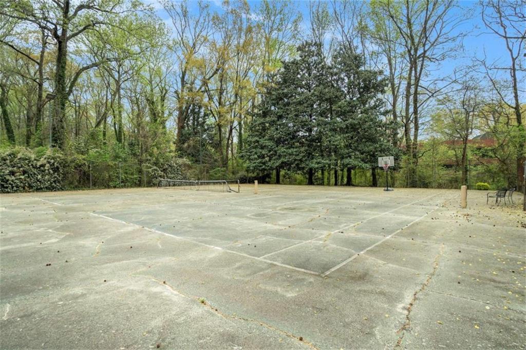 2112 Palmyra Drive, Marietta, Georgia image 18