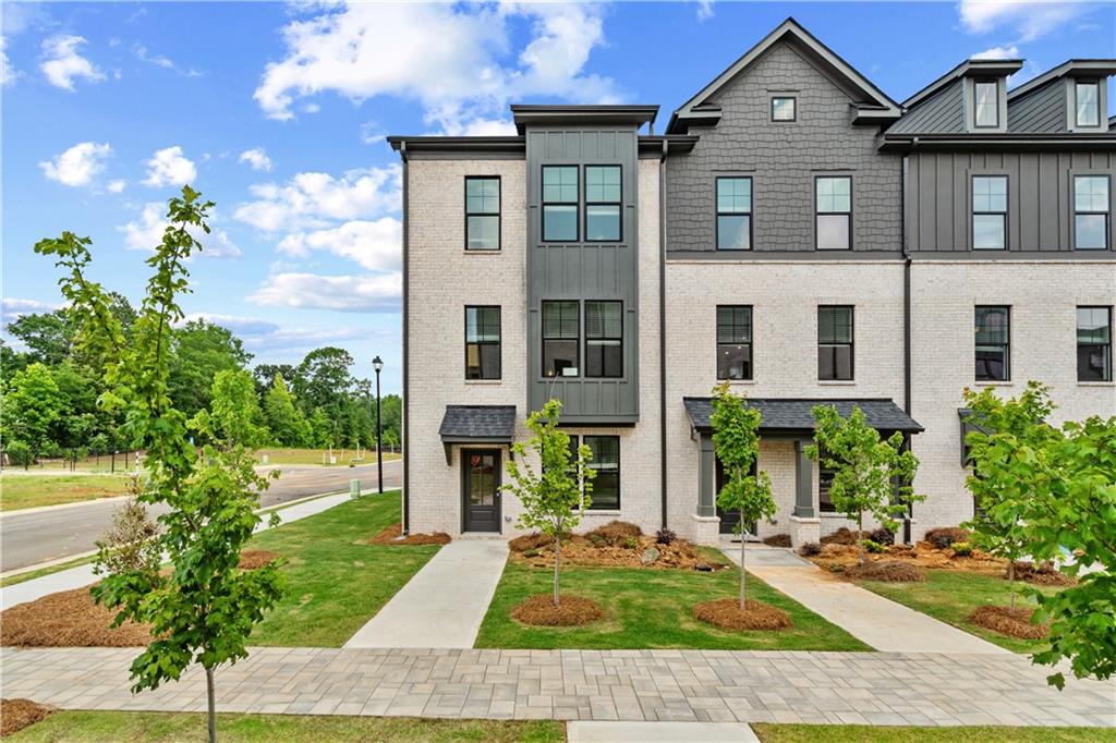 Silverock - Residential