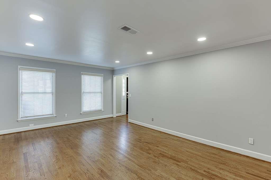 102 Defoors Mill Drive, Atlanta, Georgia image 7
