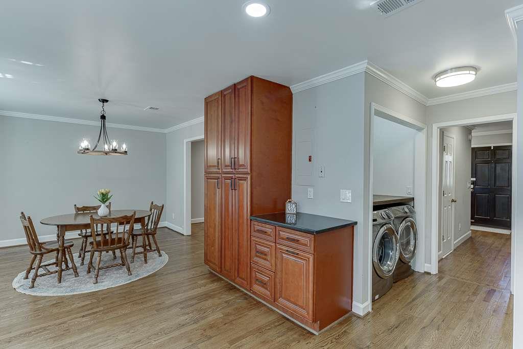 102 Defoors Mill Drive, Atlanta, Georgia image 15