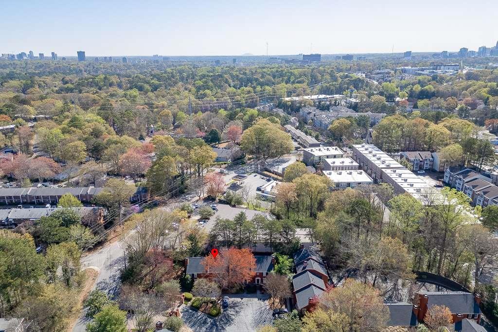 102 Defoors Mill Drive, Atlanta, Georgia image 32