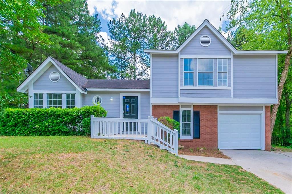 Photo 1 of 20 — 2529 Corner Stone Trail, Decatur, GA 30034