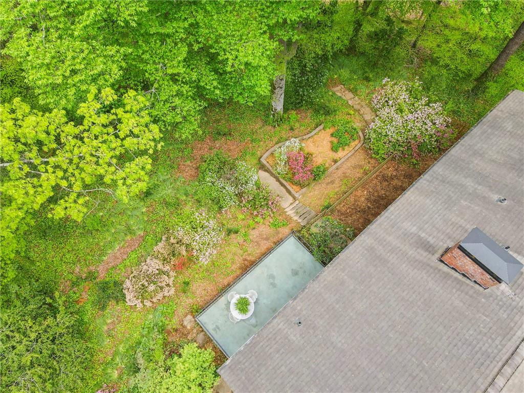 1725 Timberland Road, Atlanta, Georgia image 47
