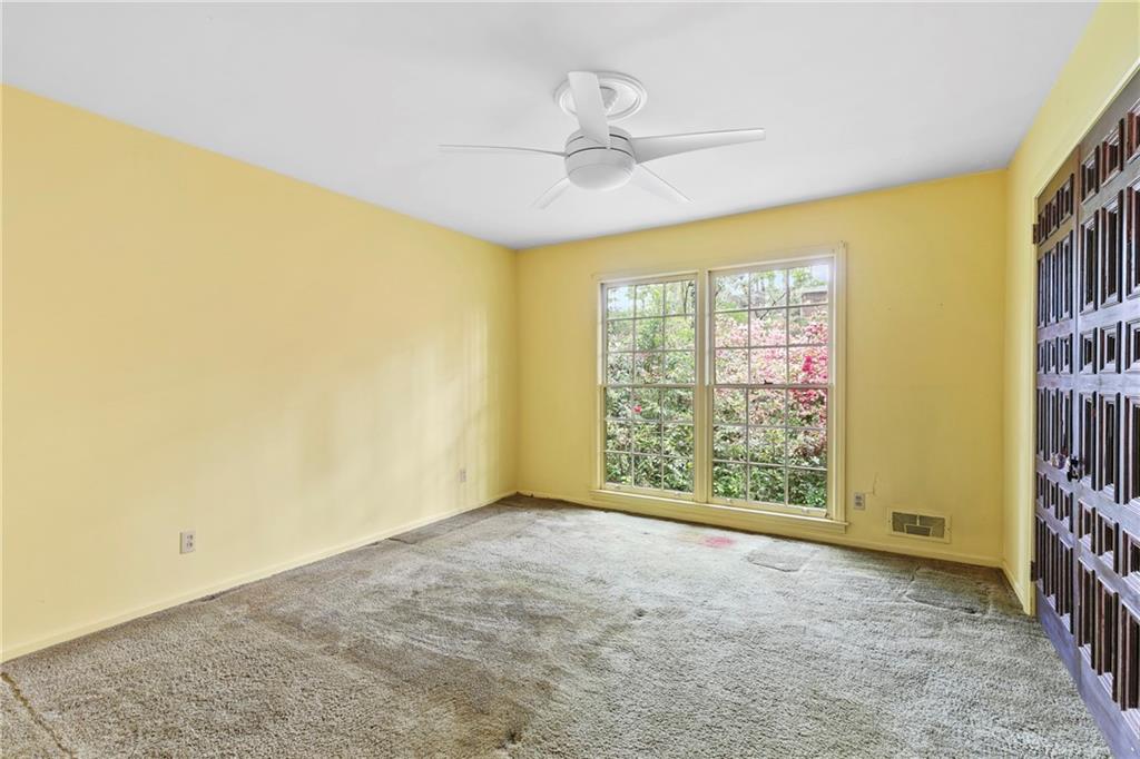 1725 Timberland Road, Atlanta, Georgia image 14
