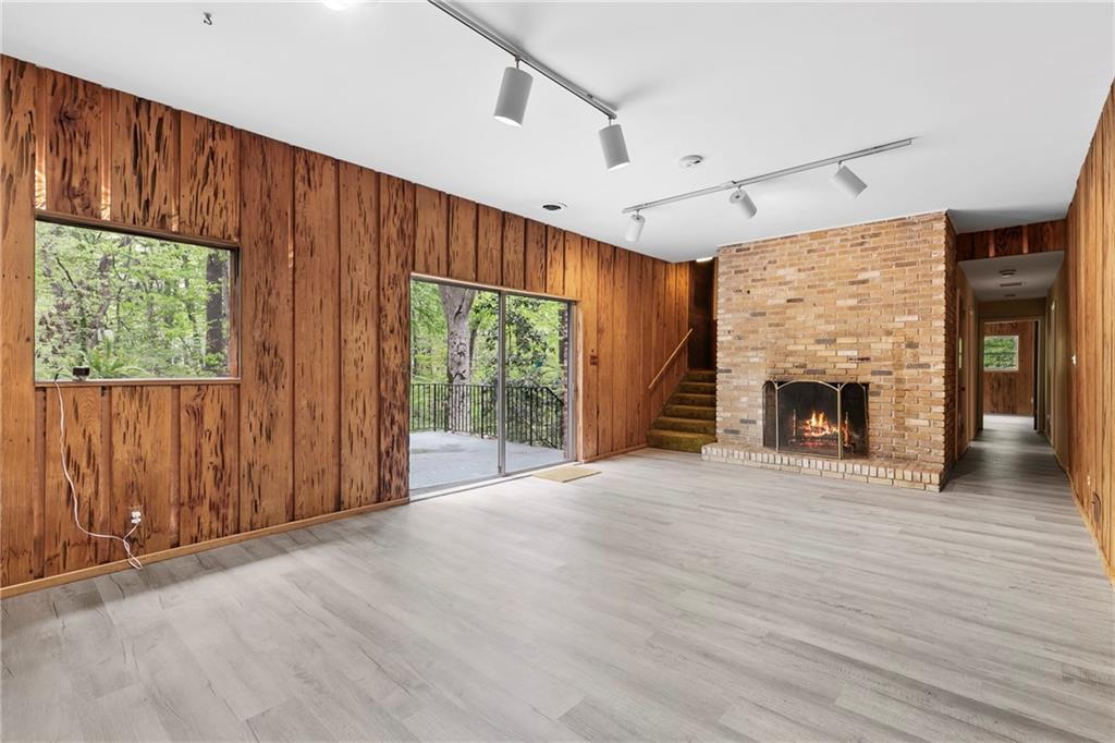 1725 Timberland Road, Atlanta, Georgia image 25