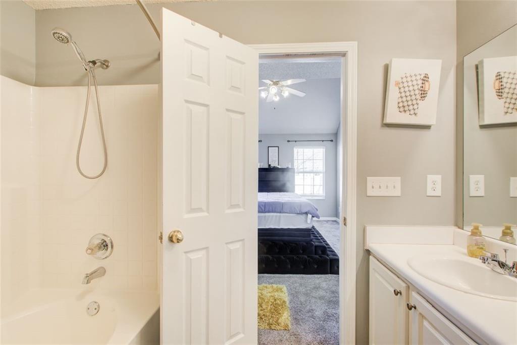 4119 Ravenwood Court, Union City, Georgia image 14