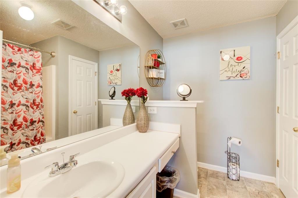 4119 Ravenwood Court, Union City, Georgia image 13