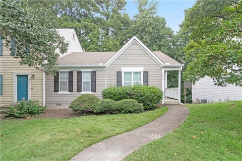 Townhouse For Rent - 1041 Plantation Way<br/> Kennesaw, GA 30144