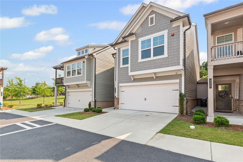 323 Hayden Circle Circle