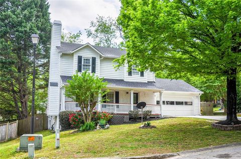 Single Family Residence in Lawrenceville GA 2160 Crescentview Drive.jpg