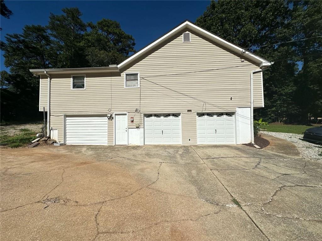 756 Post Road Way
