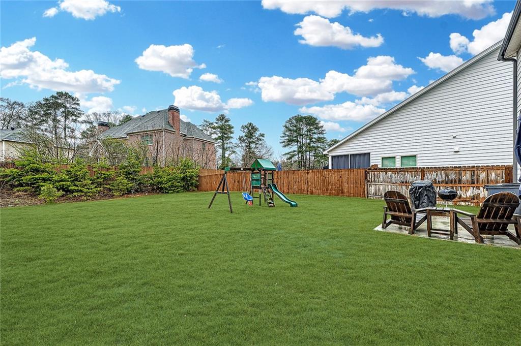 4929 Dufour Drive, Lilburn, Georgia image 44