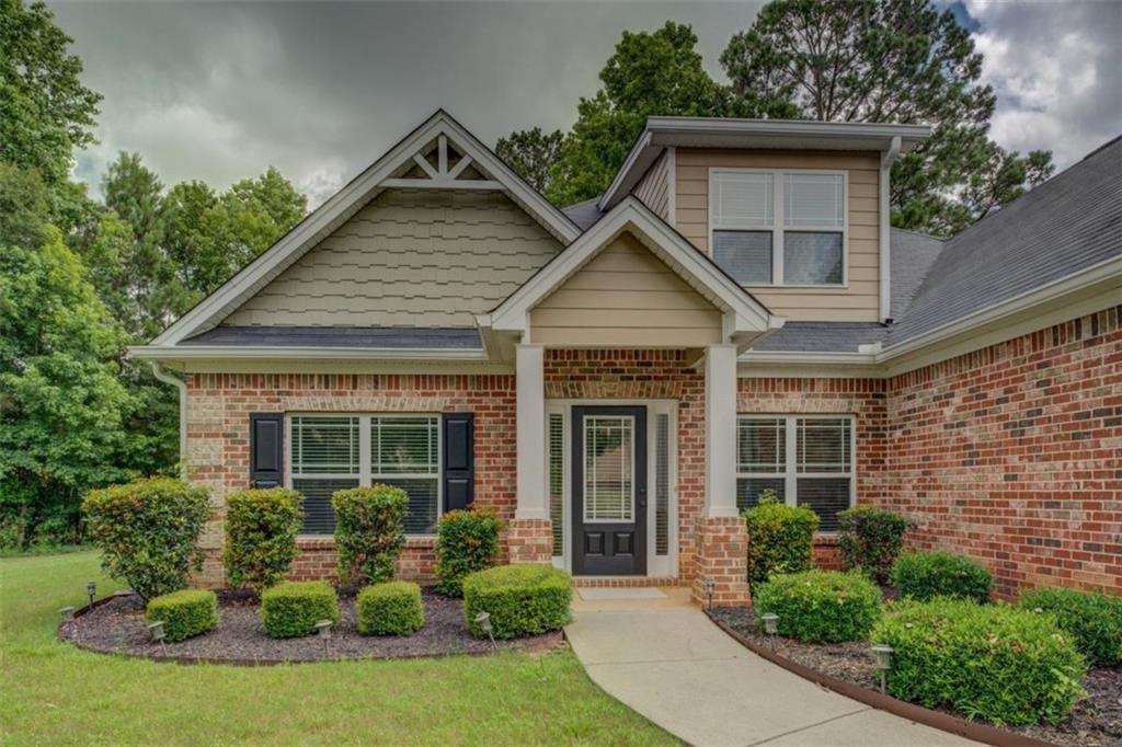 9187 Plantation Circle