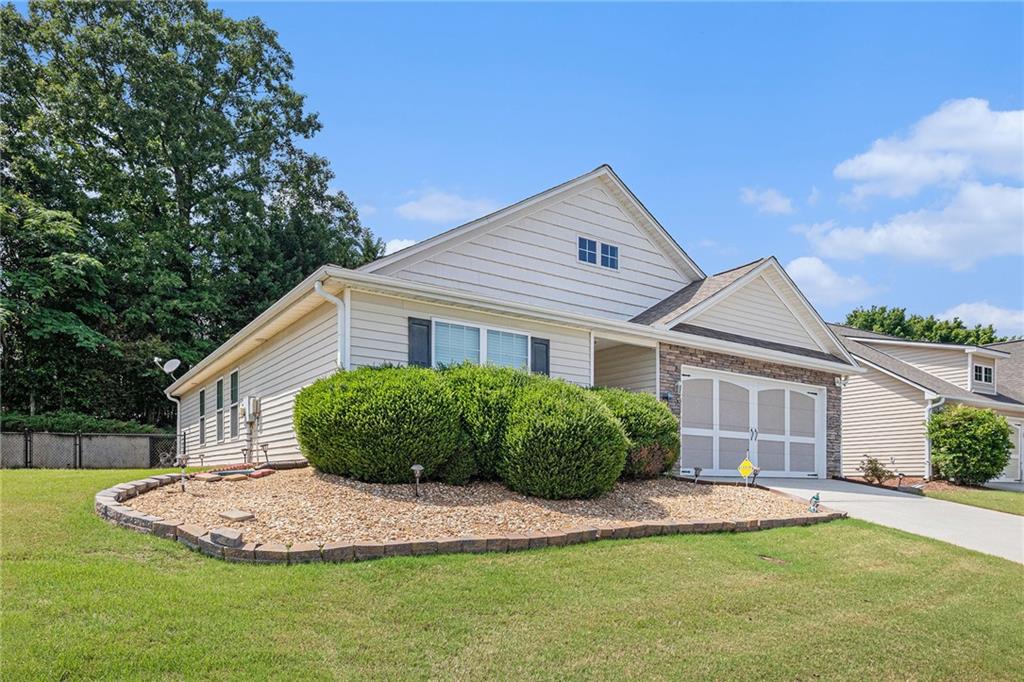 807 Ideal Place, Winder, Georgia image 2