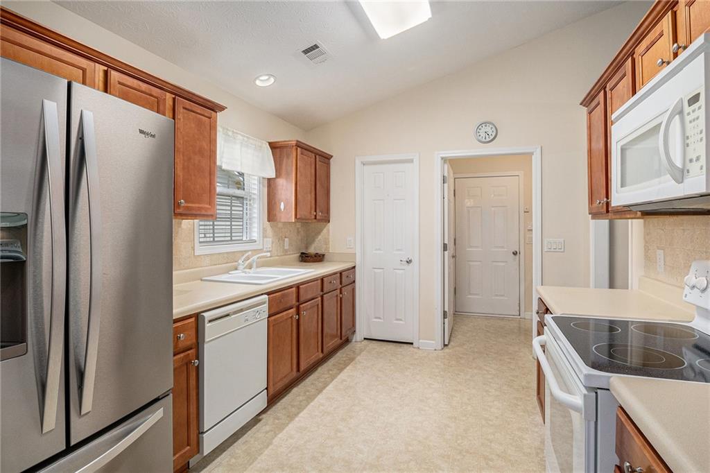 807 Ideal Place, Winder, Georgia image 11