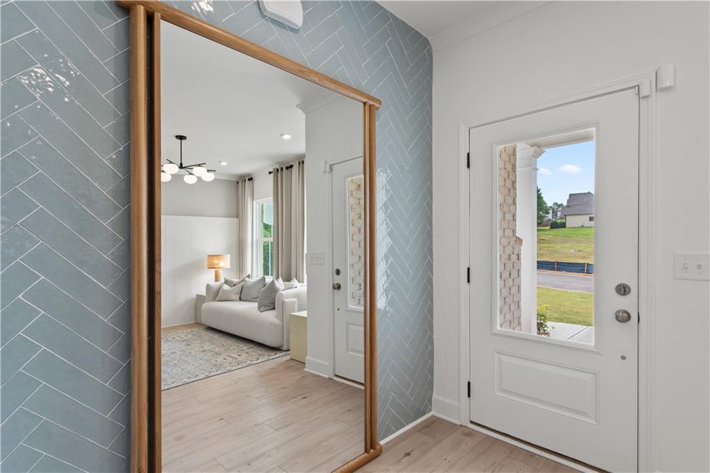 705 Mirror Lake Parkway