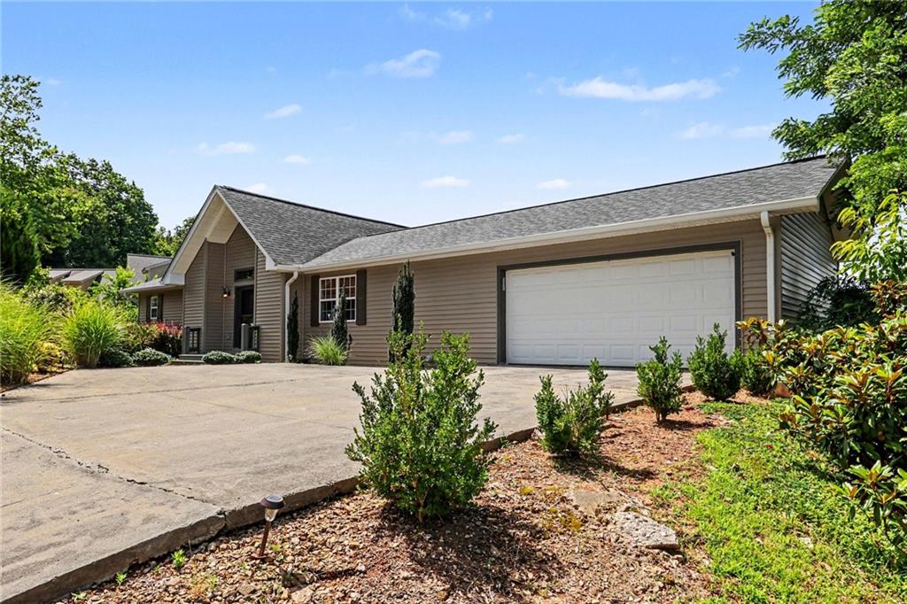 788 Starlight Drive