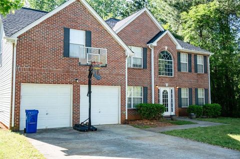 4041 SMITHFIELD Trail Ellenwood GA 30294