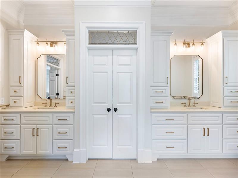 Dawsonville, Georgia, 30534, United States, 6 Bedrooms Bedrooms, ,9 BathroomsBathrooms,Residential,Active,2051999