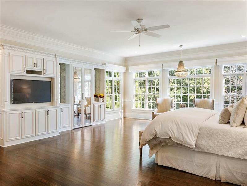 Dawsonville, Georgia, 30534, United States, 6 Bedrooms Bedrooms, ,9 BathroomsBathrooms,Residential,Active,2051999