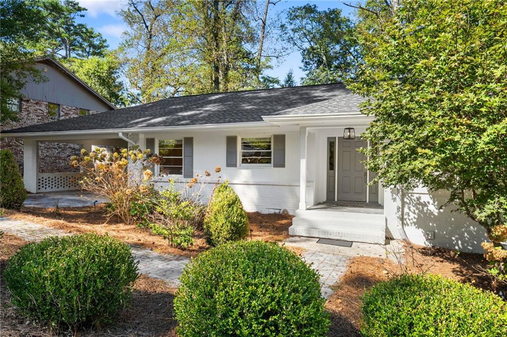 2222 Tanglewood Road