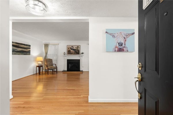 1500 OAKRIDGE CT, DECATUR, GA 30033 - Image 0c8a5ebcfe584ece73df06be220abd61/37756039