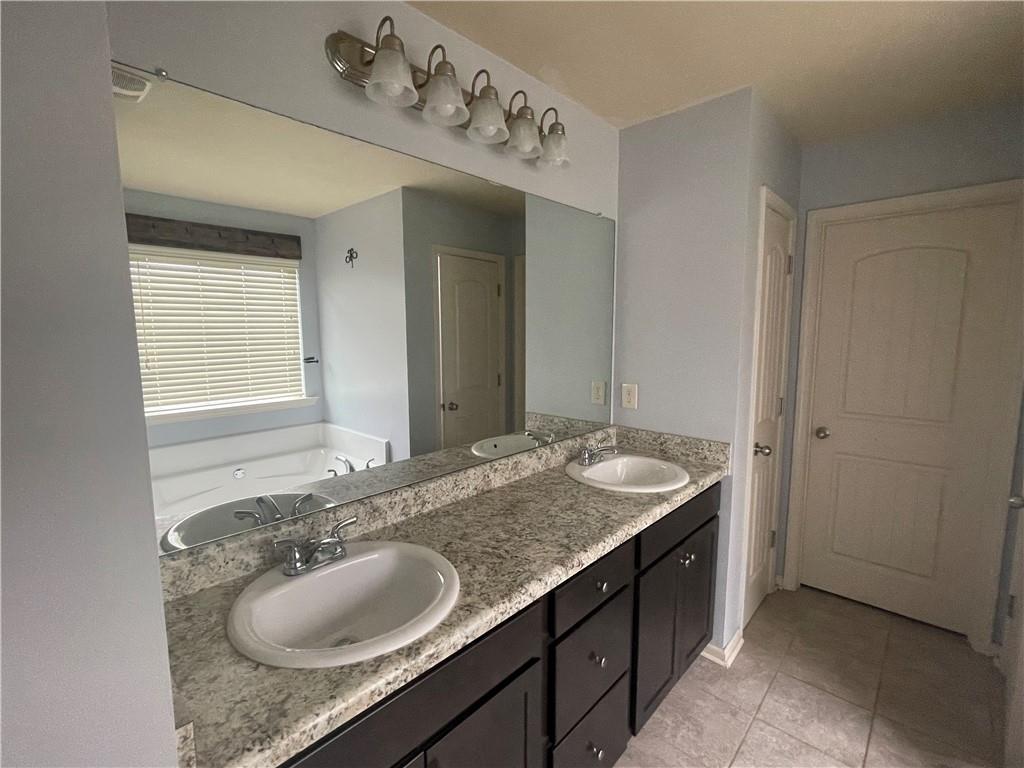 2166 Villa Spring Court, Dacula, Georgia image 14