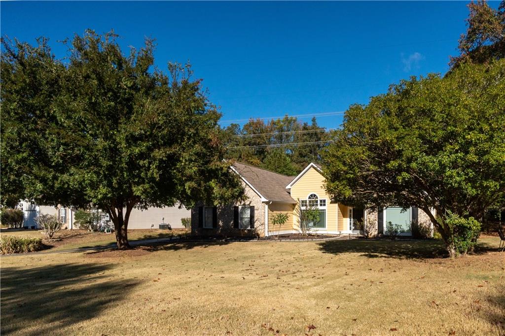 727 Eight Point Court