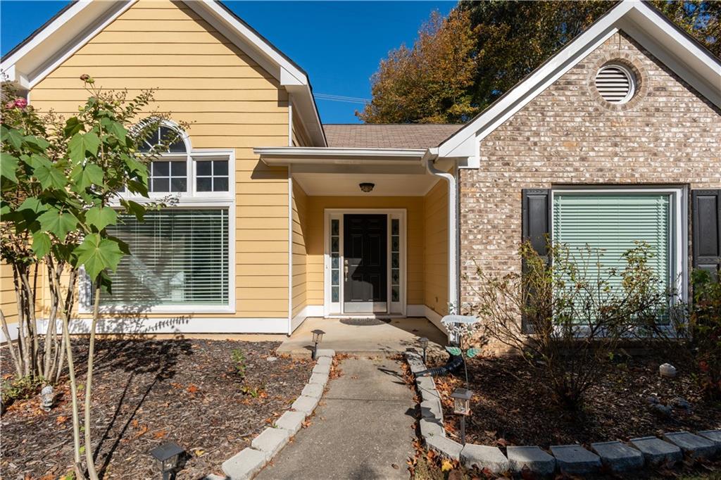 727 Eight Point Court