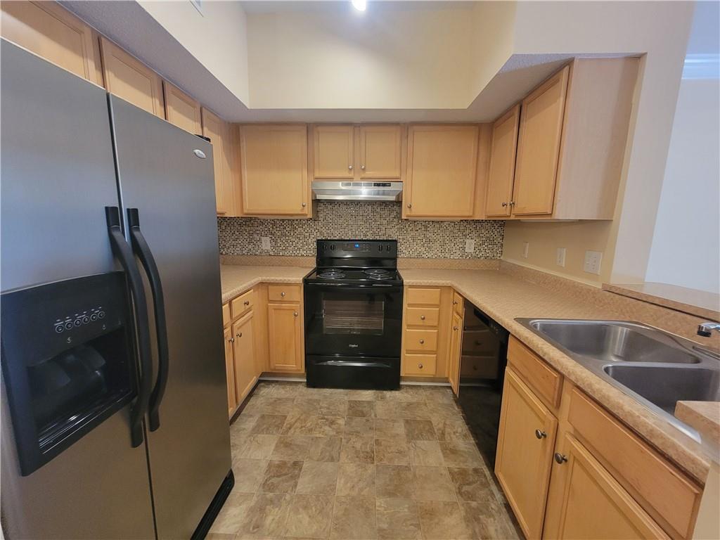 245 Amal Drive SW 2007