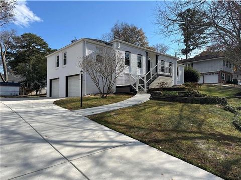 663 Foxcroft Circle SE Marietta GA 30067