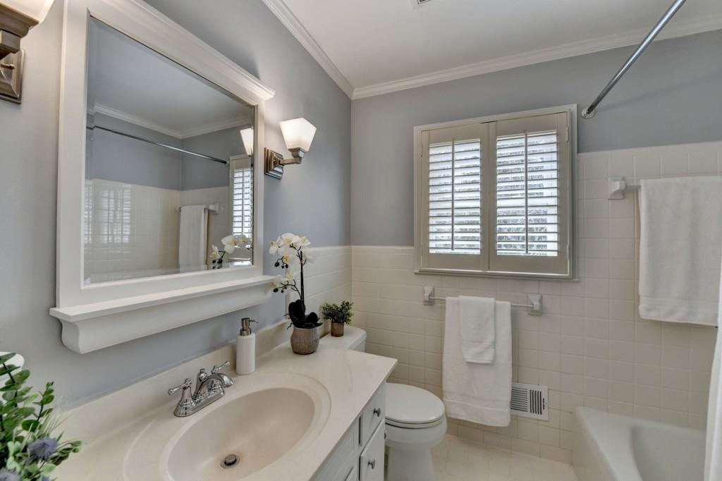 1643 North Springs Drive, Dunwoody, Georgia image 28