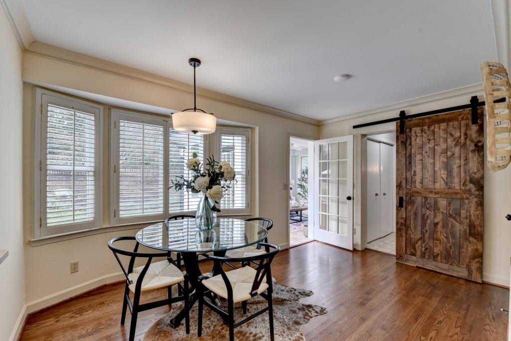 1643 North Springs Drive, Dunwoody, Georgia image 12