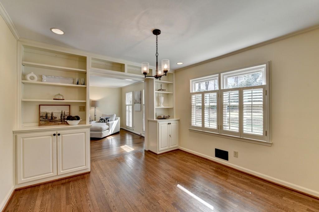 1643 North Springs Drive, Dunwoody, Georgia image 16