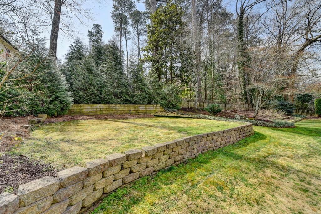 1643 North Springs Drive, Dunwoody, Georgia image 34