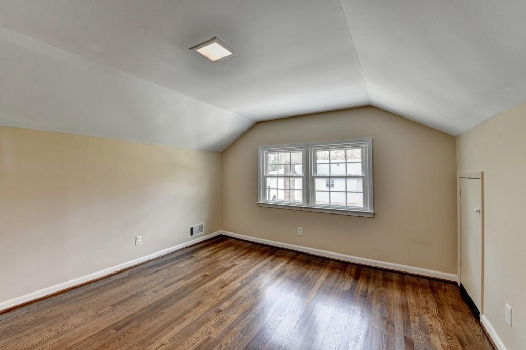 1643 North Springs Drive, Dunwoody, Georgia image 31