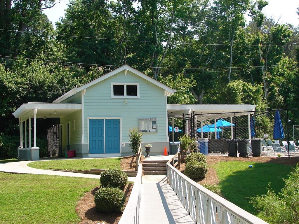 1643 North Springs Drive, Dunwoody, Georgia image 39