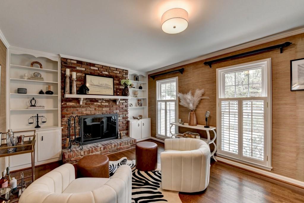 1643 North Springs Drive, Dunwoody, Georgia image 15