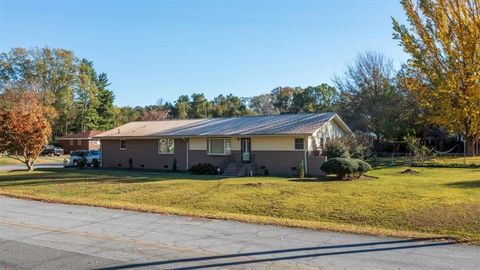 A home in Cedartown