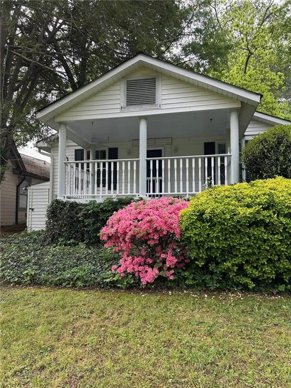 Brookhaven, Georgia 30319, United States, 4 Bedrooms Bedrooms, ,3 BathroomsBathrooms,Residential,Active,116331