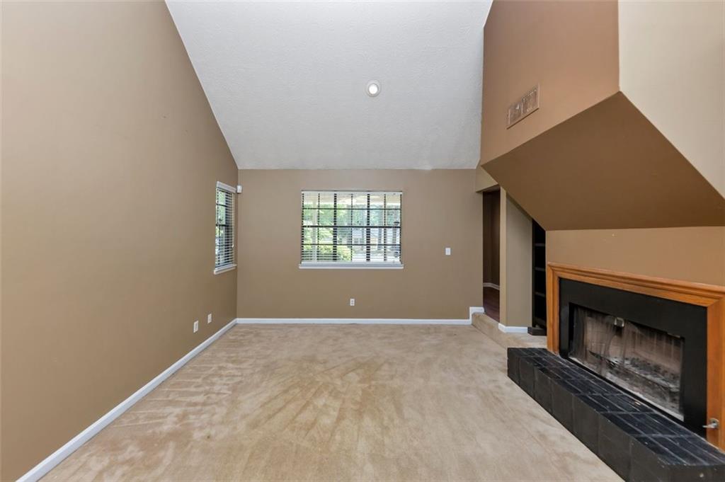 916 Forest Pointe Way, Jonesboro, Georgia image 14