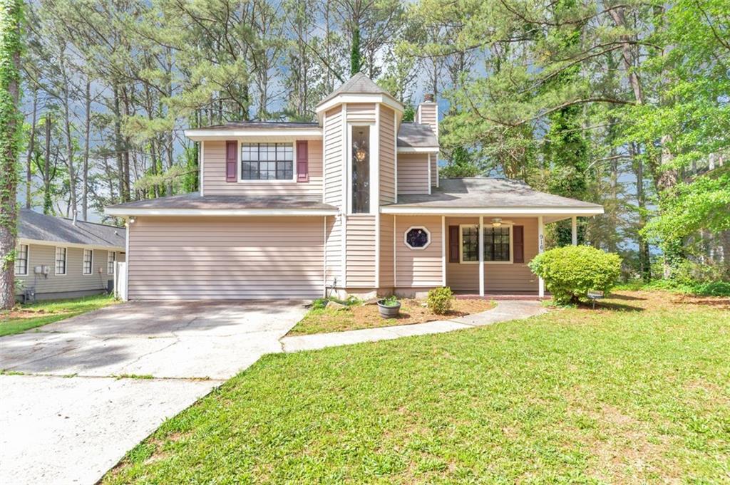 916 Forest Pointe Way, Jonesboro, Georgia image 1