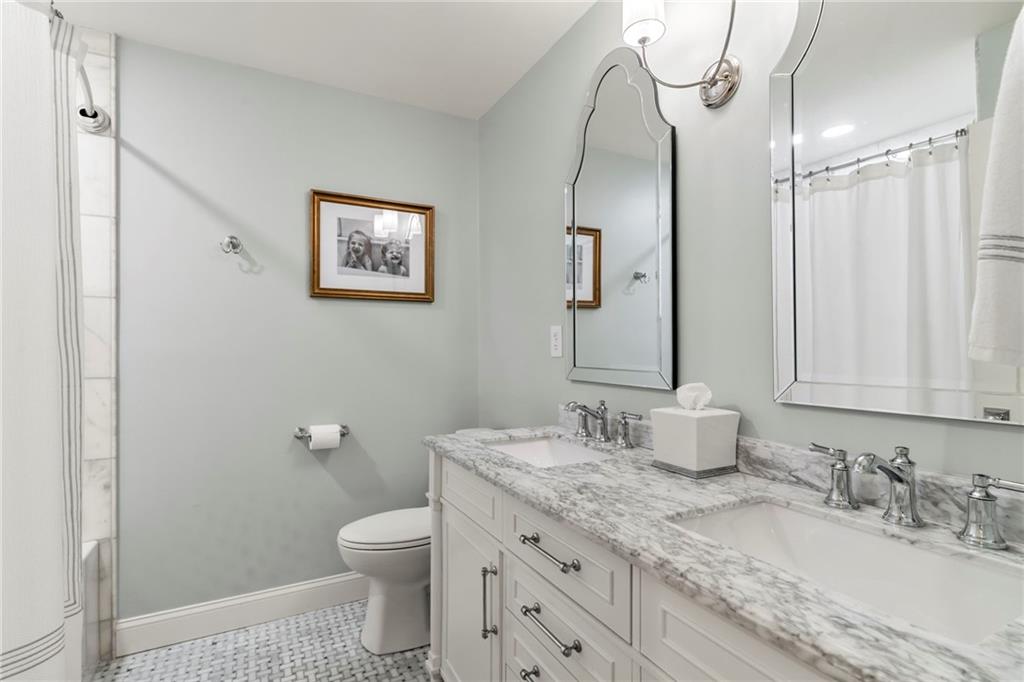 5641 Roberts Drive, Dunwoody, Georgia image 25
