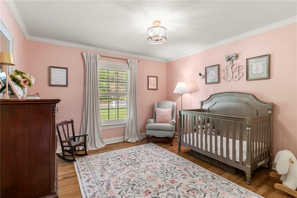 5641 Roberts Drive, Dunwoody, Georgia image 22