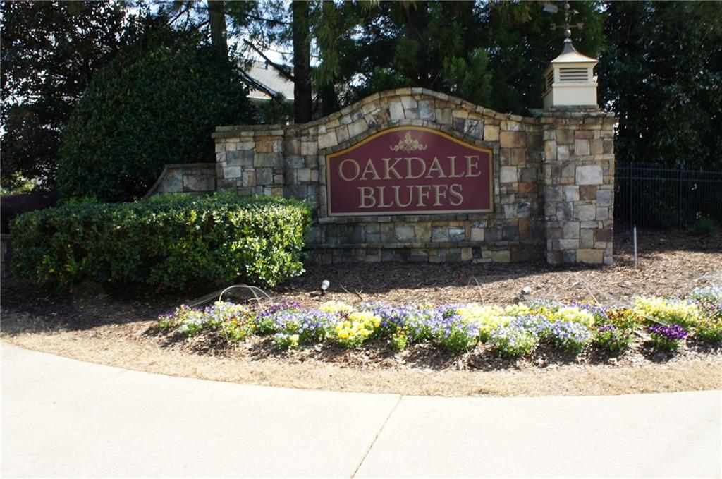 6205 Indian Wood Circle SE