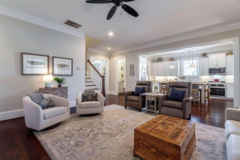 1280 Greenleffe Circle, Statham, Georgia image 13