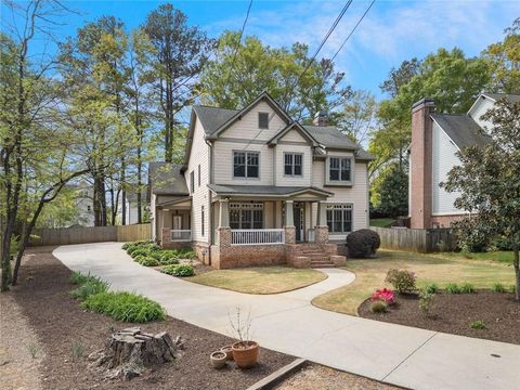 Homes For Sale - 1562 Hawthorne Avenue<br/> Smyrna, GA 30080