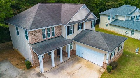 A home in Fairburn