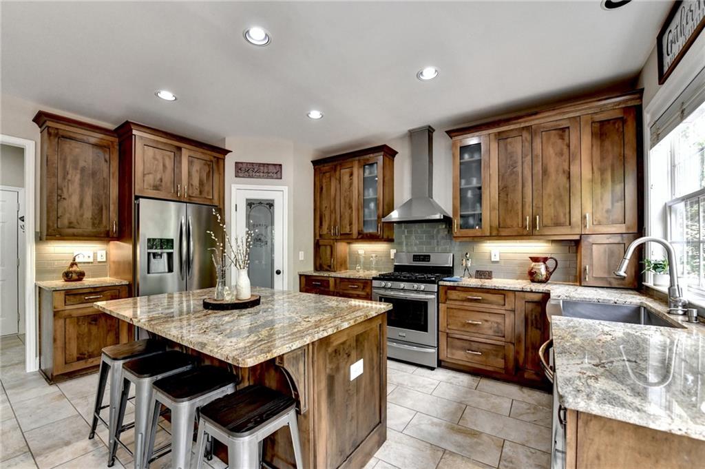 1925 Aurelia Drive